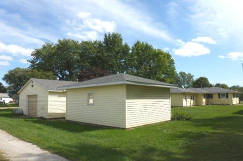 300 Water St, Weldon, IL 61882 photo 41