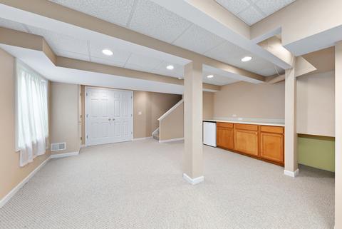 156 Dallas Dr, Bartlett, IL 60103 photo 32