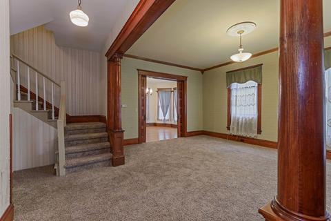 47 White Pl, Bloomington, IL 61701 photo 9