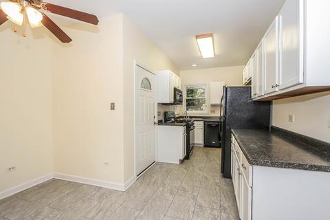 1020 Logan Ave, Elgin, IL 60120 photo 9