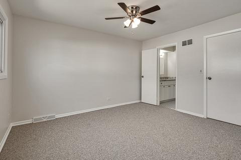 9350 Cedar Ln, Des Plaines, IL 60016 photo 23