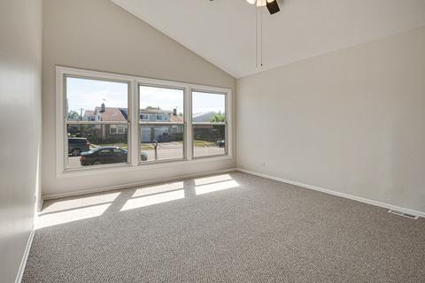 9350 Cedar Ln, Des Plaines, IL 60016 photo 4