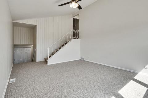 9350 Cedar Ln, Des Plaines, IL 60016 photo 6