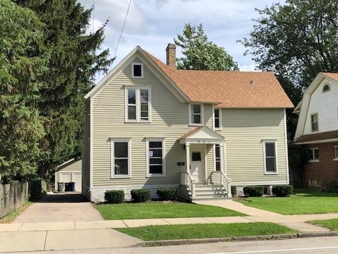 621 Douglas Ave, Elgin, IL 60120 photo 2
