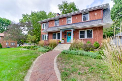 803 Hester Ave, Normal, IL 61761 photo 2
