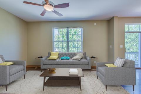 3045 Marion St, Elgin, IL 60124 photo 12