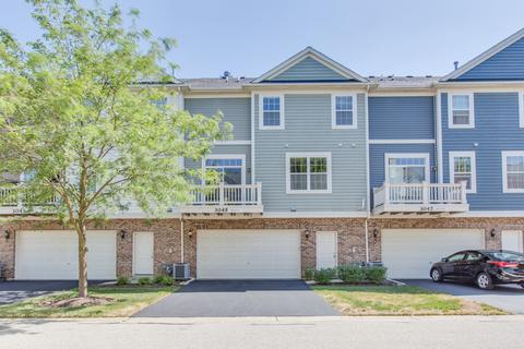 3045 Marion St, Elgin, IL 60124 photo 2