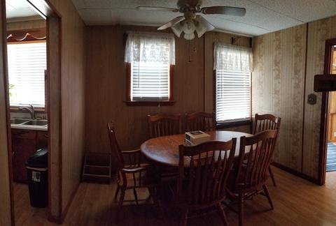 514 E 3rd St, Spring Valley, IL 61362 photo 9