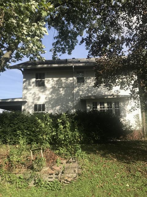 325 Water St, Weldon, IL 61882 photo 3