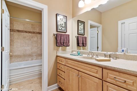629 Wagner Rd, Glenview, IL 60025 photo 23