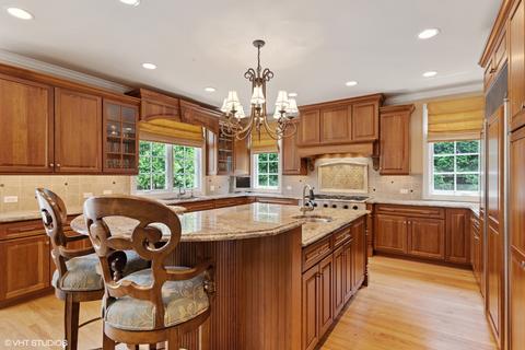 629 Wagner Rd, Glenview, IL 60025 photo 10