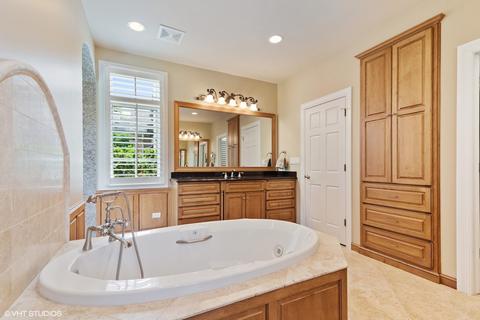 629 Wagner Rd, Glenview, IL 60025 photo 18