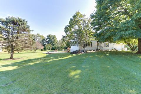 9645 Ridgewood Ct, Bloomington, IL 61705 photo 3
