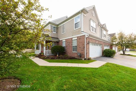 2530 Evergreen Cir, Mchenry, IL 60050 photo 2