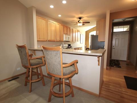 864 Eineke Blvd, Algonquin, IL 60102 photo 3