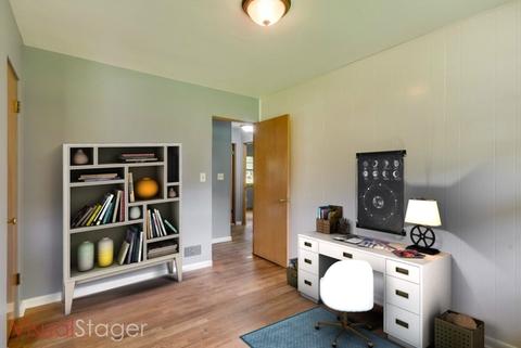 850 E Hillside Rd E, Naperville, IL 60540 photo 9