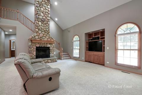 3619 N Riverside Dr, Johnsburg, IL 60051 photo 6