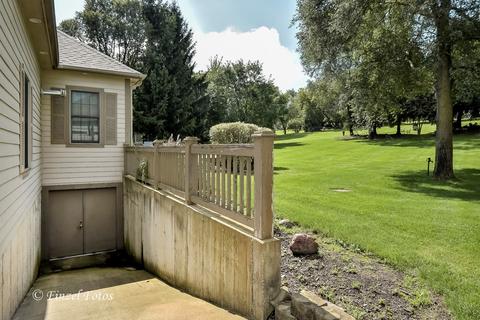 3619 N Riverside Dr, Johnsburg, IL 60051 photo 25