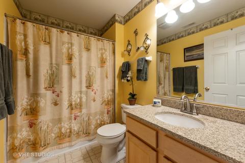 3115 Town Square Dr #408, Rolling Meadows, IL 60008 photo 11