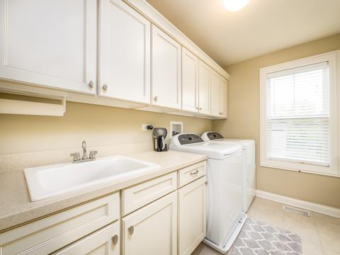 902 Crest St, Wheaton, IL 60189 photo 29