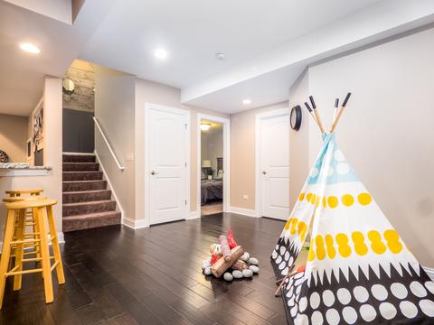 902 Crest St, Wheaton, IL 60189 photo 30