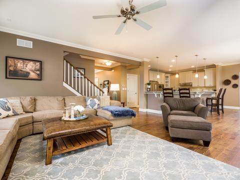 902 Crest St, Wheaton, IL 60189 photo 8