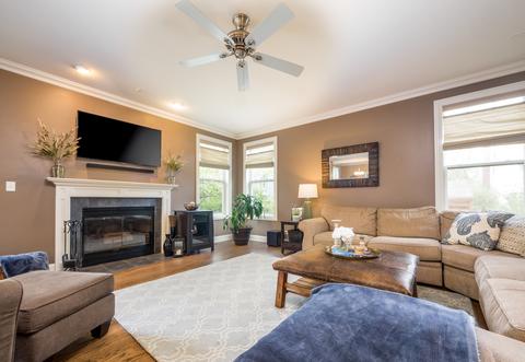 902 Crest St, Wheaton, IL 60189 photo 6