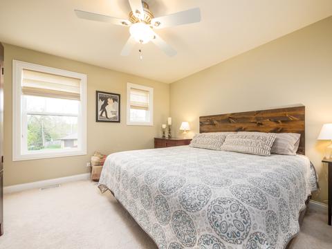 902 Crest St, Wheaton, IL 60189 photo 24