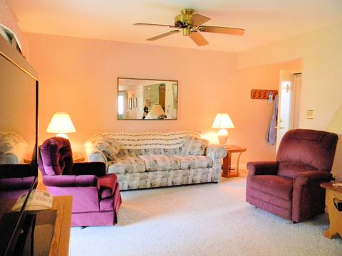 602 Devonshire Ct #D, Mchenry, IL 60050 photo 4