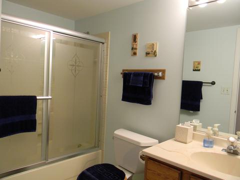 602 Devonshire Ct #D, Mchenry, IL 60050 photo 15
