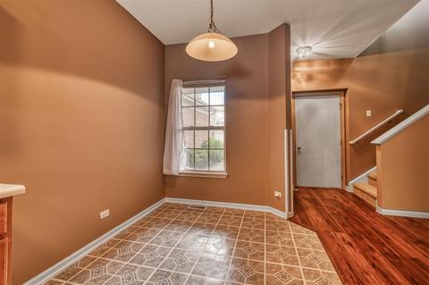 2159 Vanderbilt Dr, Geneva, IL 60134 photo 10