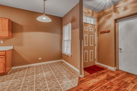 2159 Vanderbilt Dr, Geneva, IL 60134 photo 9