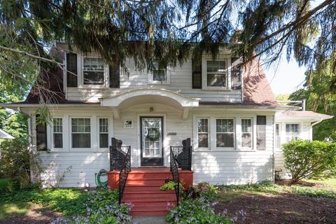 372 Slade Ave, Elgin, IL 60120 photo 1