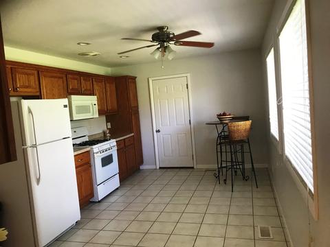 560 Durham Ln, Hoffman Estates, IL 60169 photo 5