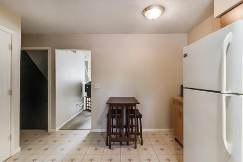 1510 Hancock Dr #6, Normal, IL 61761 photo 8