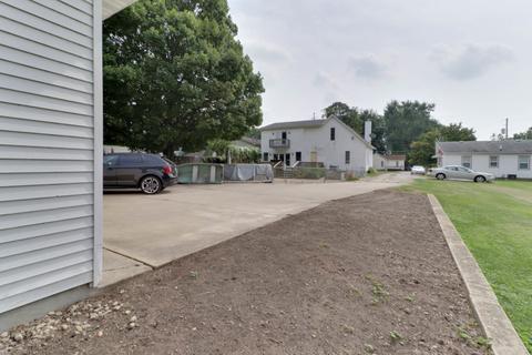 810 Osage St, Normal, IL 61761 photo 40