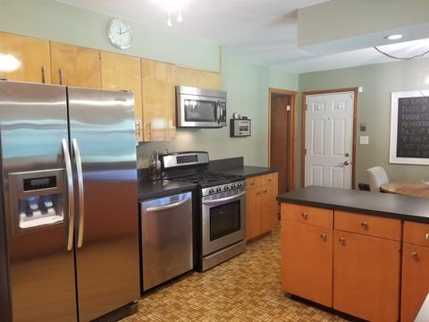 192 E 34th St, Steger, IL 60475 photo 9