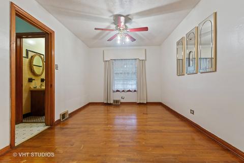 10722 S Green St, Chicago, IL 60643 photo 4