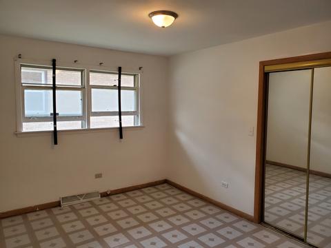 370 E 163rd St, Harvey, IL 60426 photo 9