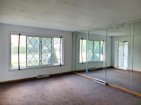 370 E 163rd St, Harvey, IL 60426 photo 7