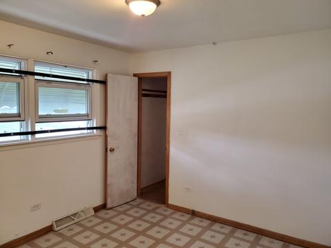 370 E 163rd St, Harvey, IL 60426 photo 8