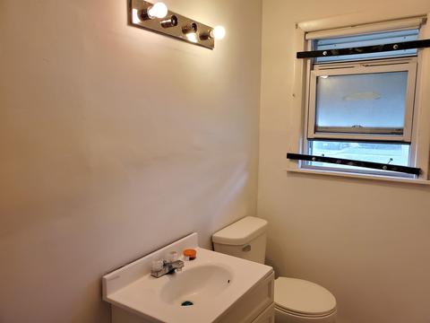 370 E 163rd St, Harvey, IL 60426 photo 10