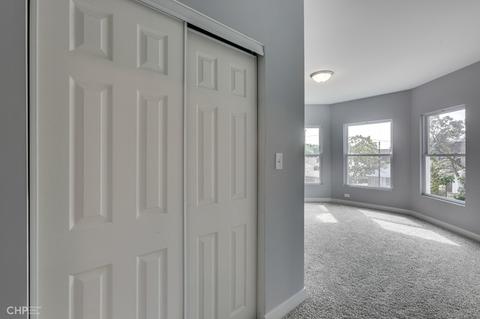 2042 E 73rd St, Chicago, IL 60649 photo 22