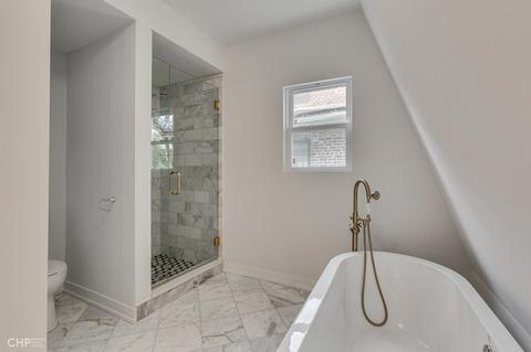 2042 E 73rd St, Chicago, IL 60649 photo 20