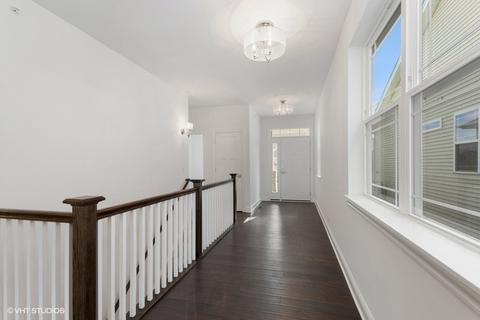 220 Sunset Ln, Addison, IL 60101 photo 3