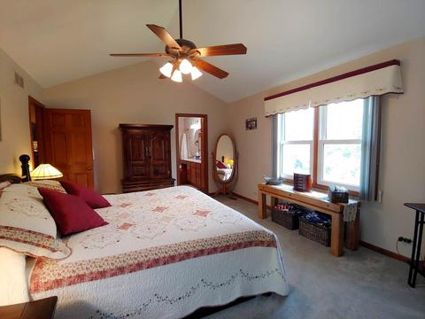 698 Shenandoah Trl, Elgin, IL 60123 photo 20