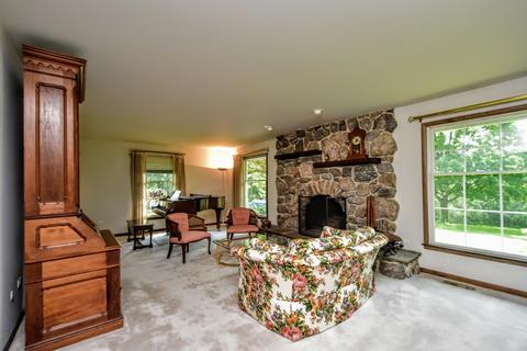 907 S River Rd, Mchenry, IL 60051 photo 16