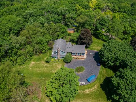 907 S River Rd, Mchenry, IL 60051 photo 8
