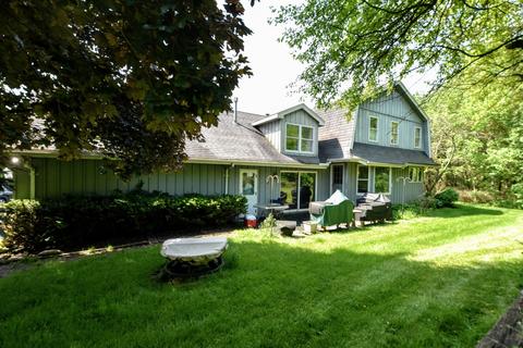 907 S River Rd, Mchenry, IL 60051 photo 1