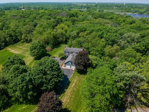 907 S River Rd, Mchenry, IL 60051 photo 13